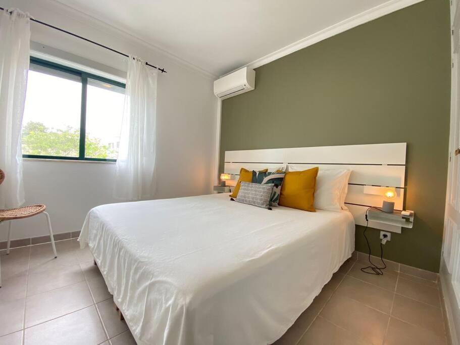 Apartamento Amparo-T2 C/Piscina Carvoeiro  Eksteriør billede