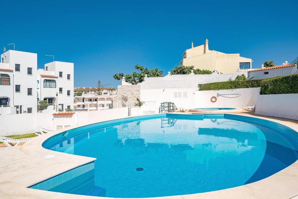 Apartamento Amparo-T2 C/Piscina Carvoeiro  Eksteriør billede